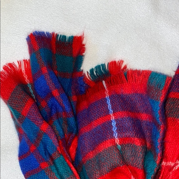 Plaid Scarf - Picture 3 of 3